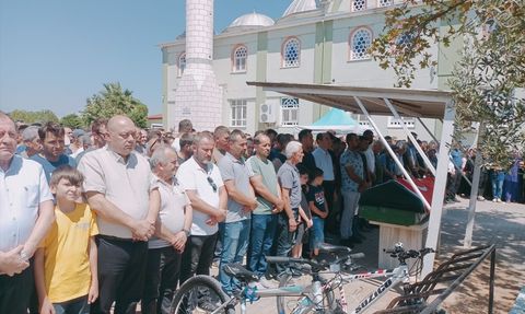 Balıkesir'deki Fabrika Yangınında İki İşçi Hayatını Kaybetti