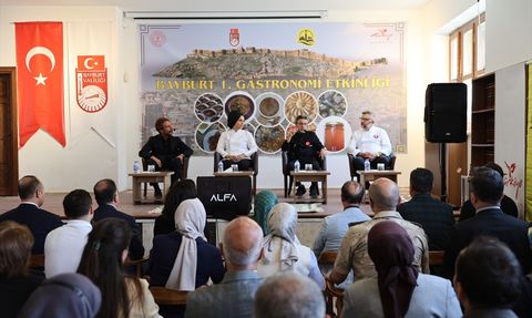 Bayburt'un Gastronomi Etkinliği: Lezzetler Yarışıyor