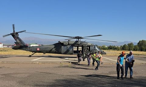 Bingöl'de Gıda Zehirlenmesi Vakası: 4 Kişi Helikopterle Hastaneye Sevk Edildi