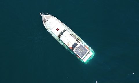 Bodrum'da Arıza Yüzünden Ahşap Tekne Battı