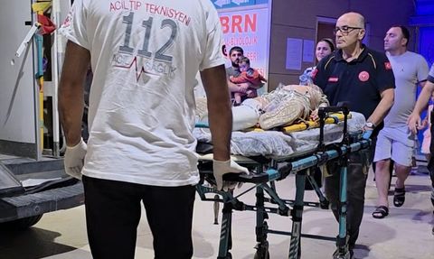 Bursa'da 6 Yaşındaki Bisikletli Çocuk, Otomobil Kazasında Ağır Yaralandı