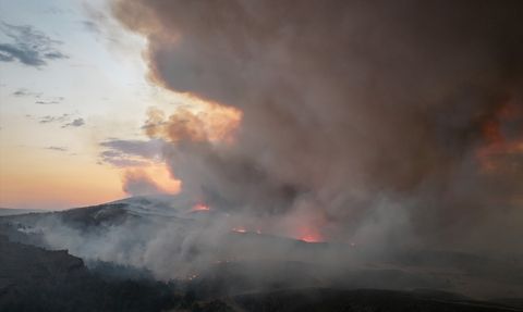 Çanakkale Gelibolu'daki Yangınla Mücadele Devam Ediyor