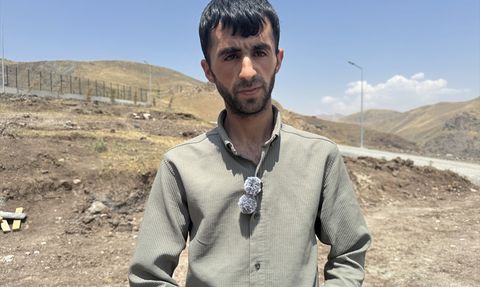 Ceylan Ertem'in Sahiplendiği Köpek Hakkari'den İzmir'e Gidiyor