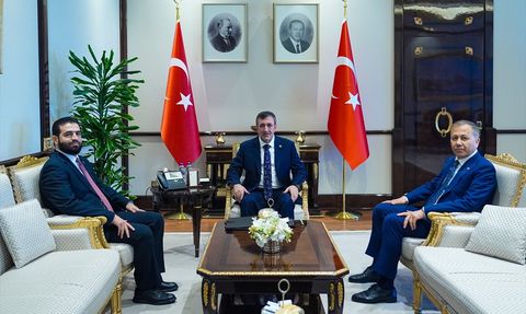 Cumhurbaşkanı Yardımcısı Yılmaz, Suriye İçişleri Bakanı Hattab ile Görüştü