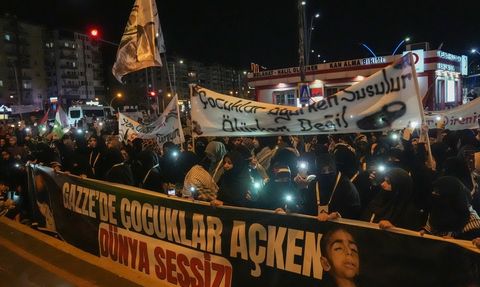 Diyarbakır'da Gazze'ye Destek Protestosu