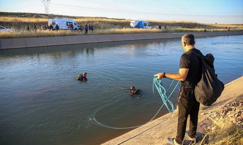 Diyarbakır'da Serinlemek İsteyen Çocuk Sulama Kanalında Boğuldu