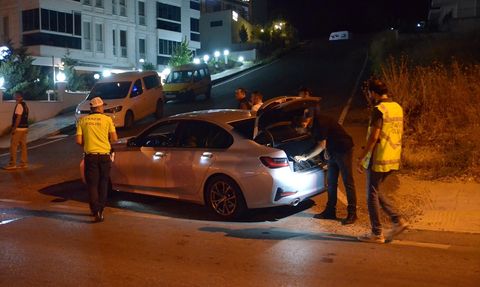 Edirne'de Trafik Denetiminde Yakalanan Şüpheliler