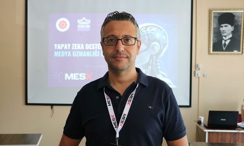 Erzurum'da Yapay Zeka Destekli Medya Eğitimi