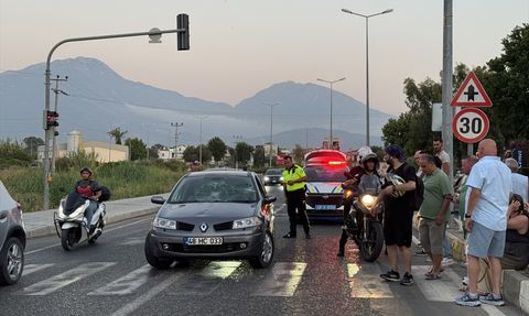 Fethiye'de Otomobil Kazası: Yabancı Uyruklu Kadın Hayatını Kaybetti