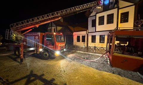 Gümüşhane'de Butik Otelde Yangın Çıktı