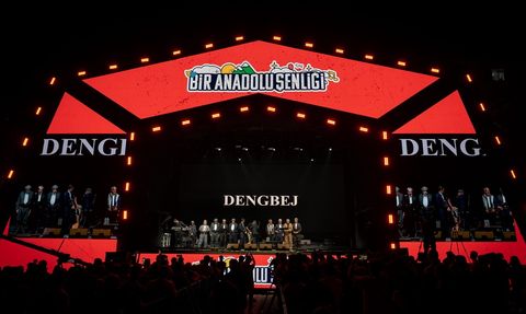 Hakkari'de Bir Anadolu Şenliği Devam Ediyor