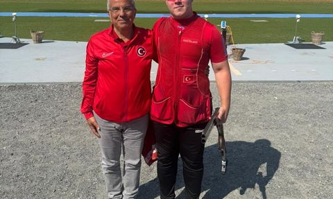 Hüseyin Efe Özmen, Avrupa Şampiyonası'nda Altın Madalya Kazandı