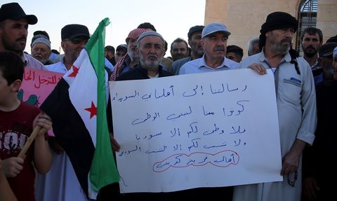 İdlib'deki Dürzilerden Süveyda'ya Protesto