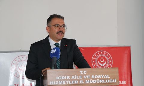 Iğdır'da Yaşlılık Çalıştayı Düzenlendi