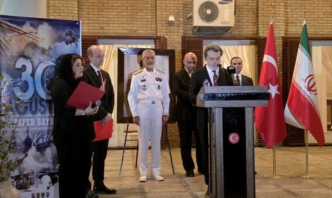 İran'da 30 Ağustos Zafer Bayramı Kutlandı