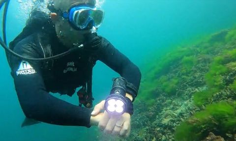 İstanbul Boğazı'ndaki Rus Yüzücü Arama Çalışmaları Devam Ediyor