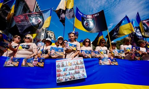 İstanbul'da Ukraynalı Göstericilerden Esir Askerler İçin Eylem