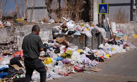 İzmir'deki Çöp Sorunu: Vatandaşların Tepkileri Artıyor