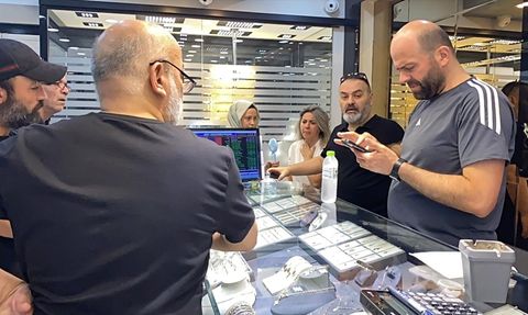 Karabük'te Kuyumcu Soygunu Girişimi Kamerada