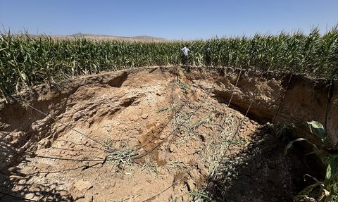Karaman'da Obruk Oluştu