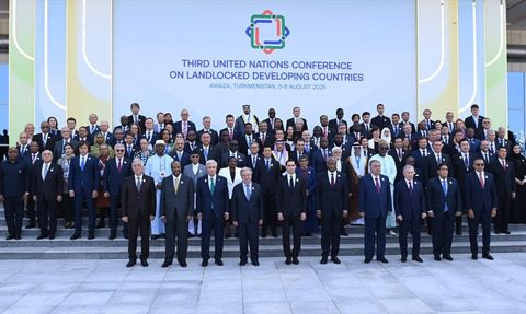 Kazakistan Cumhurbaşkanı Tokayev'den LLDC Konferansı Açıklamaları