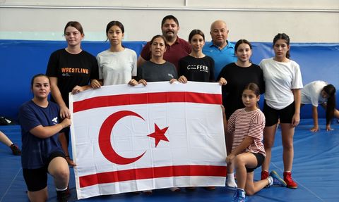 KKTC Kadın Güreşçileri Edirne'de Kamp Yapıyor