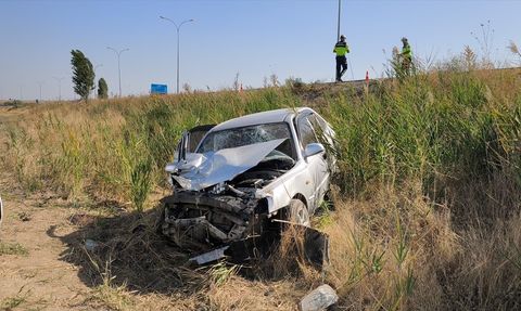 Kütahya'da Trafik Kazası: Polis Aracına Çarpan Otomobilde 4 Yaralı