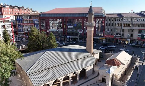 Meydan Camisi Yeniden İbadete Açılıyor