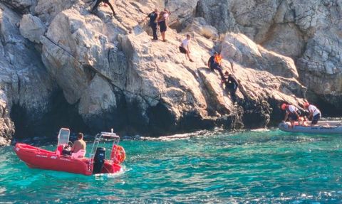 Muğla'da Batan Teknede Kaybolan Çocuklar Bulundu