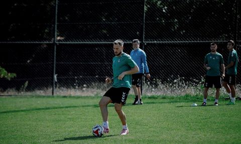 Sakaryaspor, Boluspor Maçına Hazırlanıyor