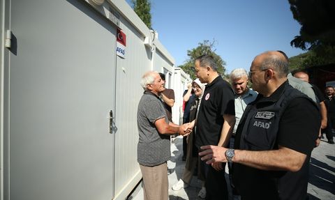 Sındırgı'daki Depremde Hasar Tespitleri ve Bakan Yerlikaya'nın Açıklamaları