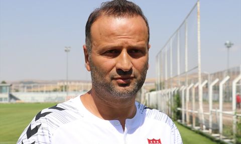 Sivasspor, Süper Lig Hedefiyle Transfer Çalışmalarını Sürdürüyor