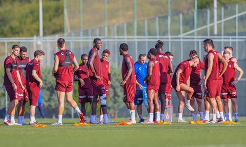 Trabzonspor, Antalyaspor Maçı İçin Hazırlıklarını Sürdürüyor