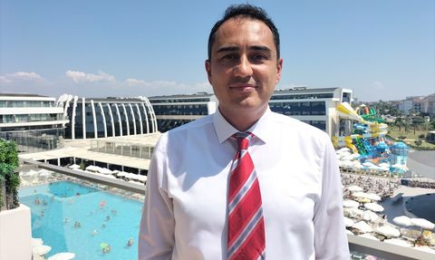 Turizm Sezonu Değerlendirmesi: 65 Milyar Dolar Gelir Hedefi