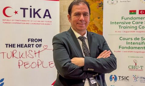 Türk Doktorlar, Burkina Faso'da Yoğun Bakım Eğitimi Verdi