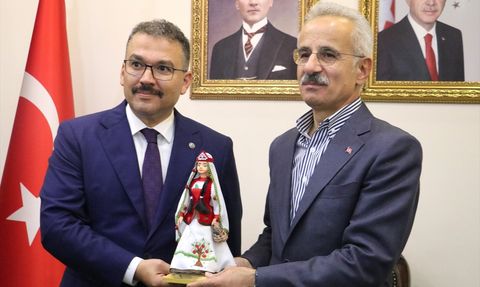 Ulaştırma Bakanı Uraloğlu Iğdır'da Ziyaretler Gerçekleştirdi