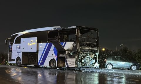 Ümraniye'de Yolcu Otobüsünde Yangın