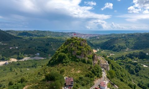 Ünye Kalesi, İki Ayda 115 Bin Ziyaretçi Ağırladı