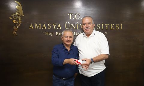 65 Yaşında Üniversite Öğrencisi: Faruk Cangül'ün Başarı Hikayesi