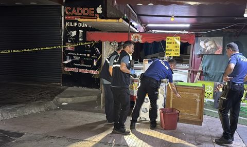 Adana'da Çay Ocağına Silahlı Saldırı: İki Yaralı