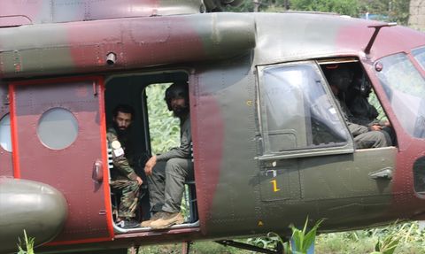 Afganistan'da 6 Büyüklüğünde Deprem: 800 Ölü, 2500 Yaralı