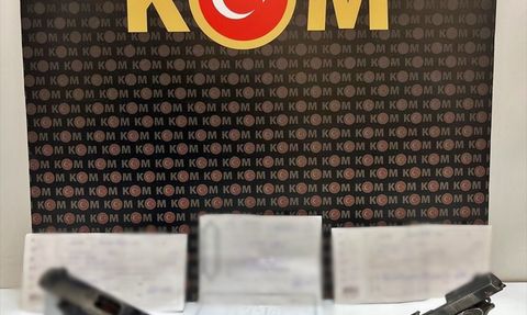 Afyonkarahisar'da Tefecilik Operasyonu: 2 Şüpheli Tutuklandı