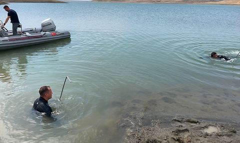 Ağrı'da Kayıp 14 Yaşındaki Çocuk İçin Arama Çalışmaları Devam Ediyor