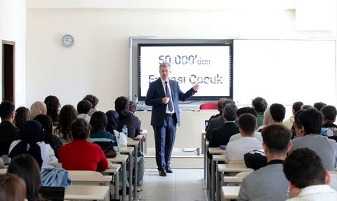 Ağrı İbrahim Çeçen Üniversitesi'nde 'Filistin ve Gazze' Temalı İlk Ders