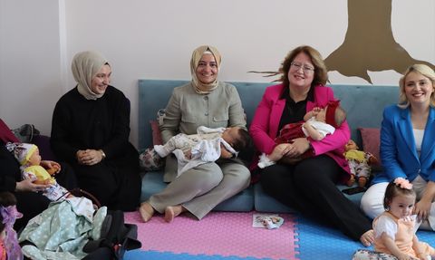 AK Parti'den Normal Doğum Teşvik Projesi