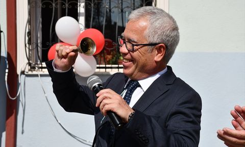 AK Parti Genel Başkan Yardımcısı Uygur'dan Gazze'deki çocuklar için 'Boş Sıralar' etkinliği