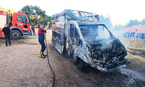 Amasya'da Yangın Felaketi: Bin Balya Saman ve Araç Kül Oldu
