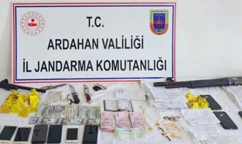 Ardahan'da Hayvan Ticaretinde Dolandırıcılık Operasyonu: 4 Tutuklama