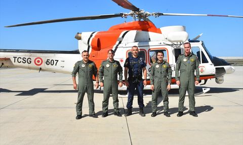 Artvin'de Heyelan Nedeniyle Köyde Bekleyen Hastaya Helikopterle Müdahale