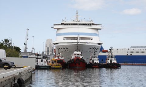 Astoria Grande Kruvaziyeri Samsun Limanı'na Demirledi